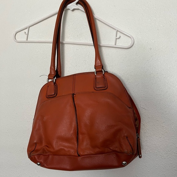 Tignanello Handbags - Tignanbllo hand bag very good condition